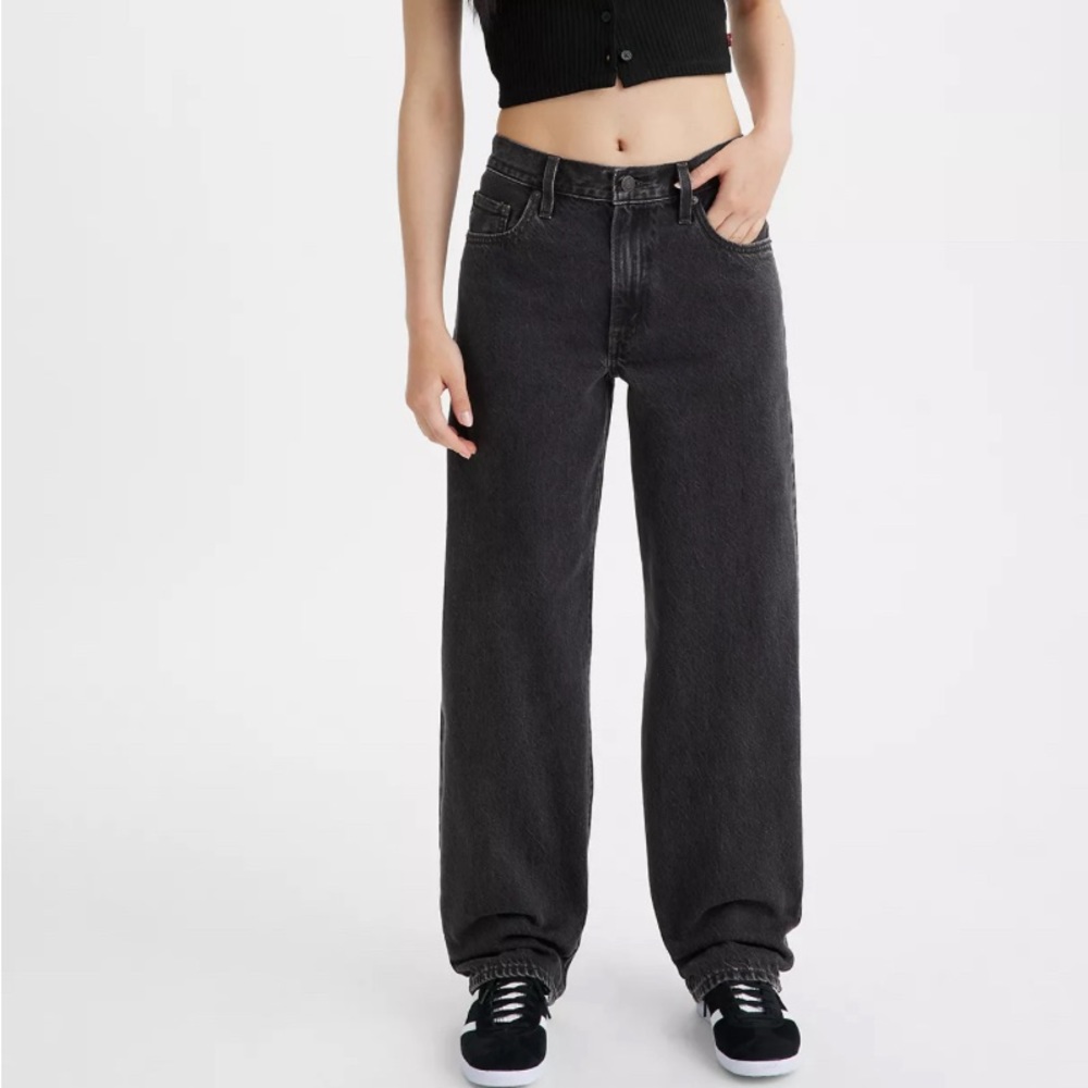 Levi’s dad jeans